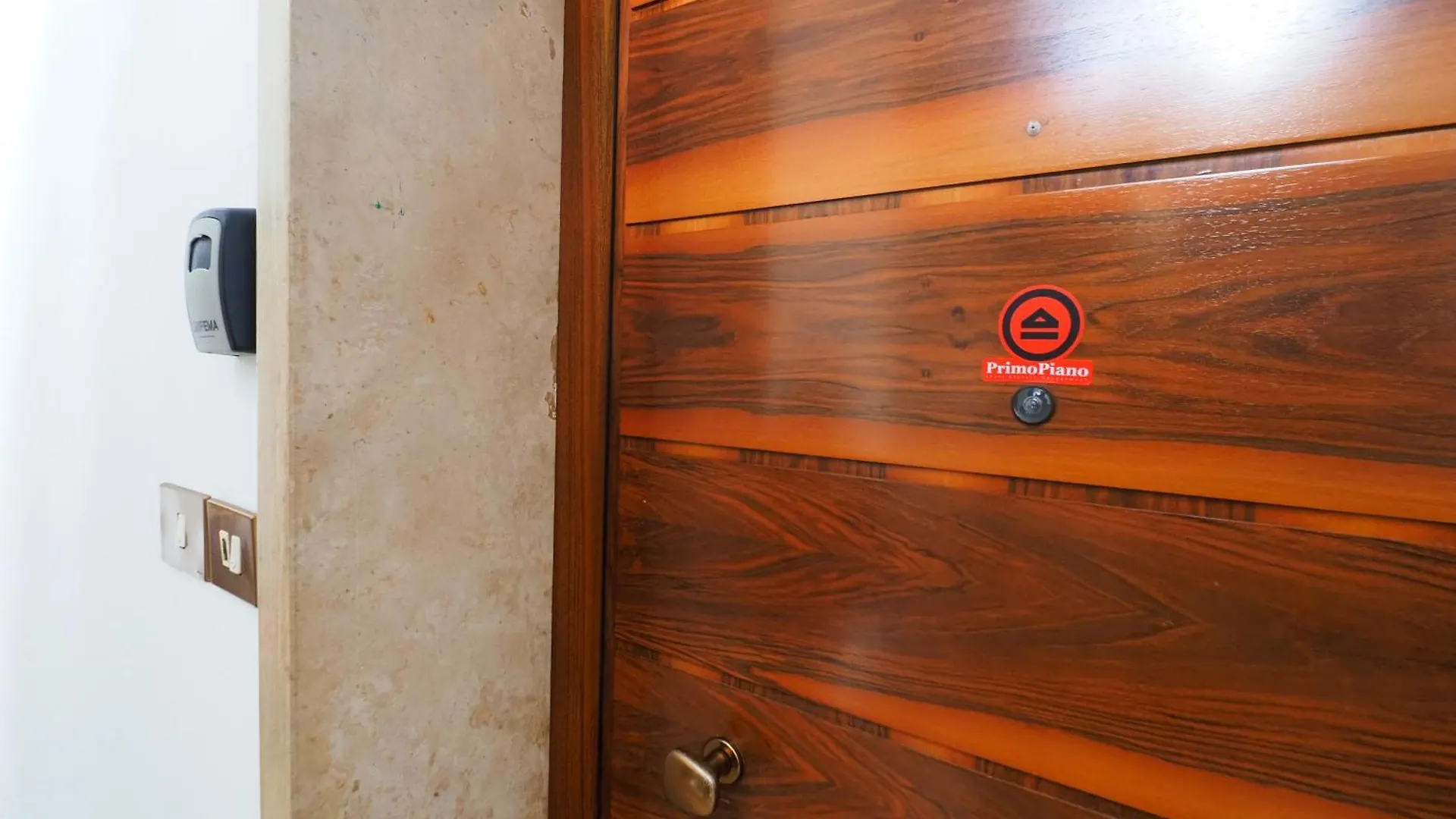 Primopiano - Giulio Cesare Apartment Milan Italy
